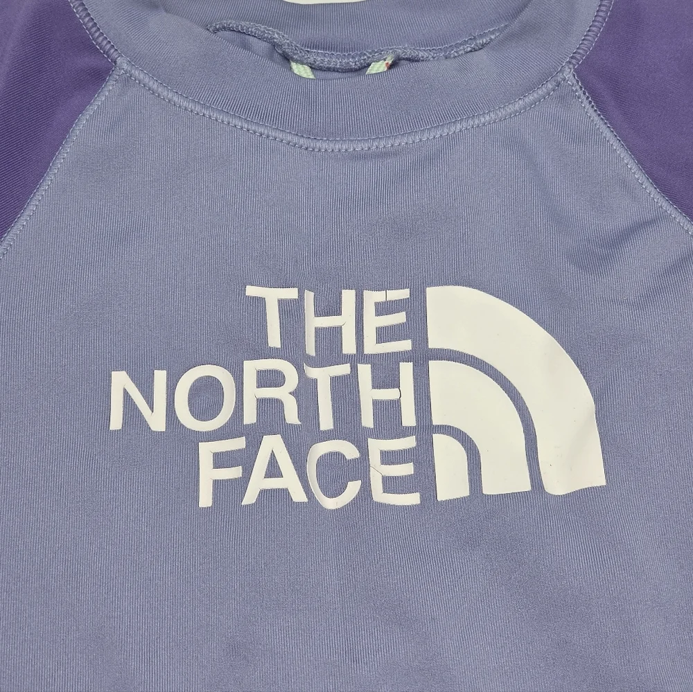 North Face amphibious two-piece rashguard set size 2T
